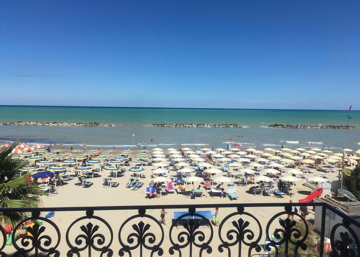 Hotel Baia Marina Купра-Мариттима Экстерьер фото